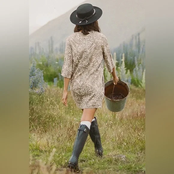 ADA Tunic Dress - Picture 2 of 6